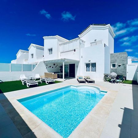 Lovely Villa Sanmar, Heated Pool Playa Blanca  Exteriör bild