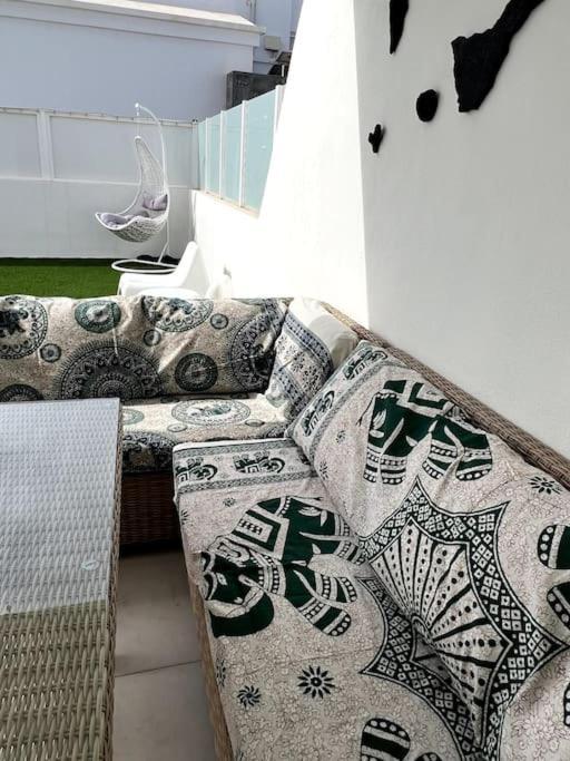 Lovely Villa Sanmar, Heated Pool Playa Blanca  Exteriör bild