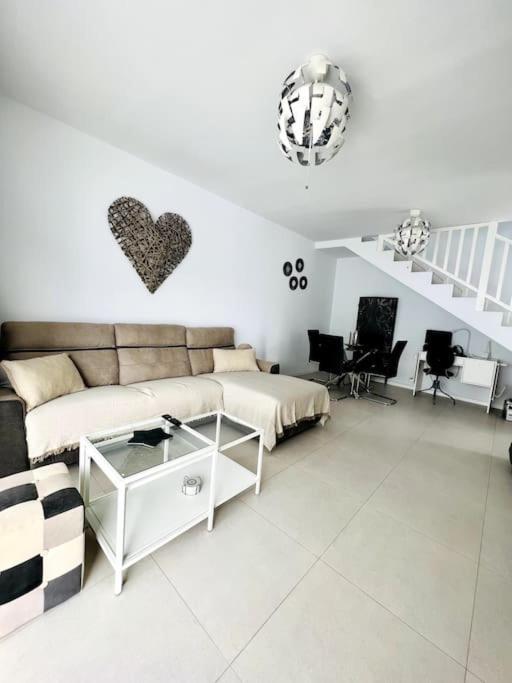 Lovely Villa Sanmar, Heated Pool Playa Blanca  Exteriör bild